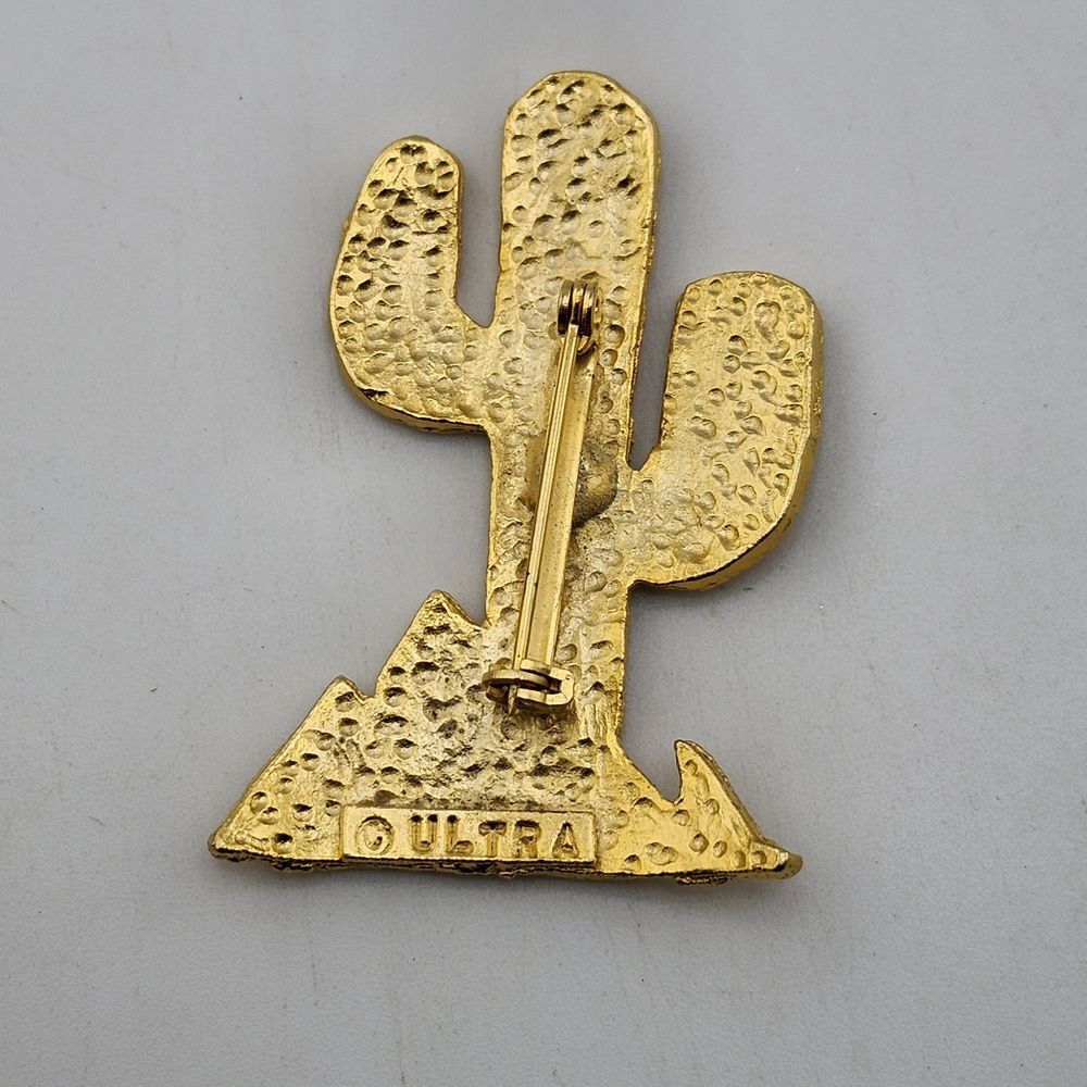 Vintage Ultra Cactus Desert Brooch Gold Tone - Picture 2 of 4